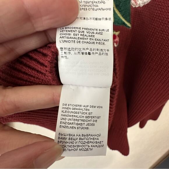 Dolce & Gabbana Cotton Sweater with Handmade Floral Embroidery size S - Picture 10 of 15